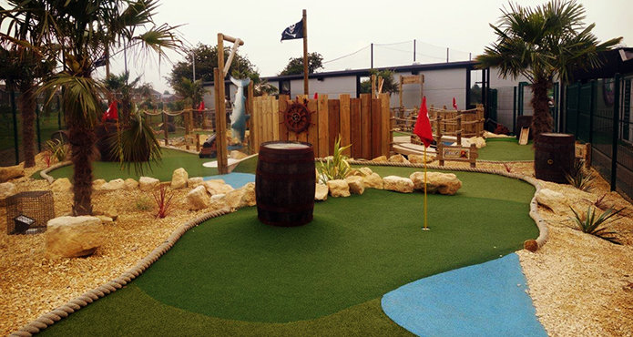 LazyLawn Artificial Grass Adventure Golf