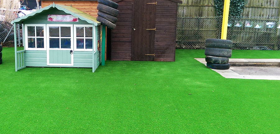 lazylawn-artificial-grass-suffolk-preschool-cafe