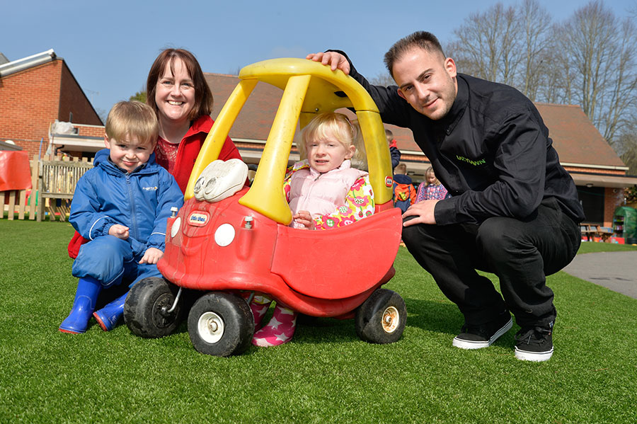 lazylawn-artificial-grass-winchester-nursery