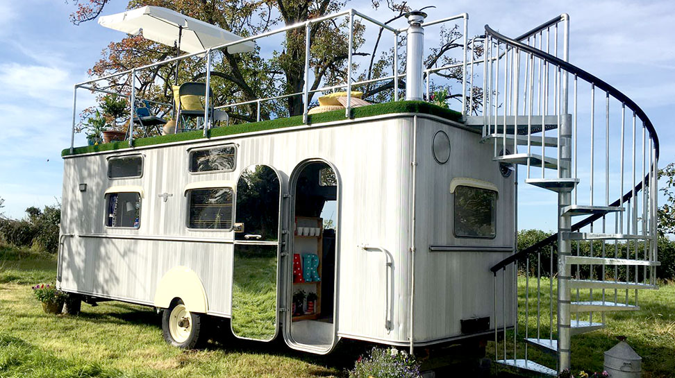 Artificial Grass Installation on Roof of Caravan