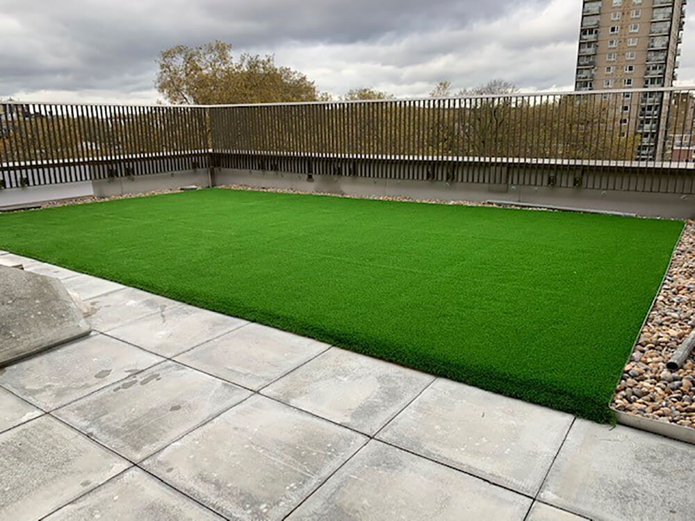 Artificial Grass Roof Gardens LazyLawn