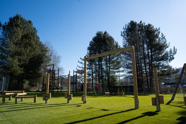 Play 24mm Artificial Grass Sample - Image 2